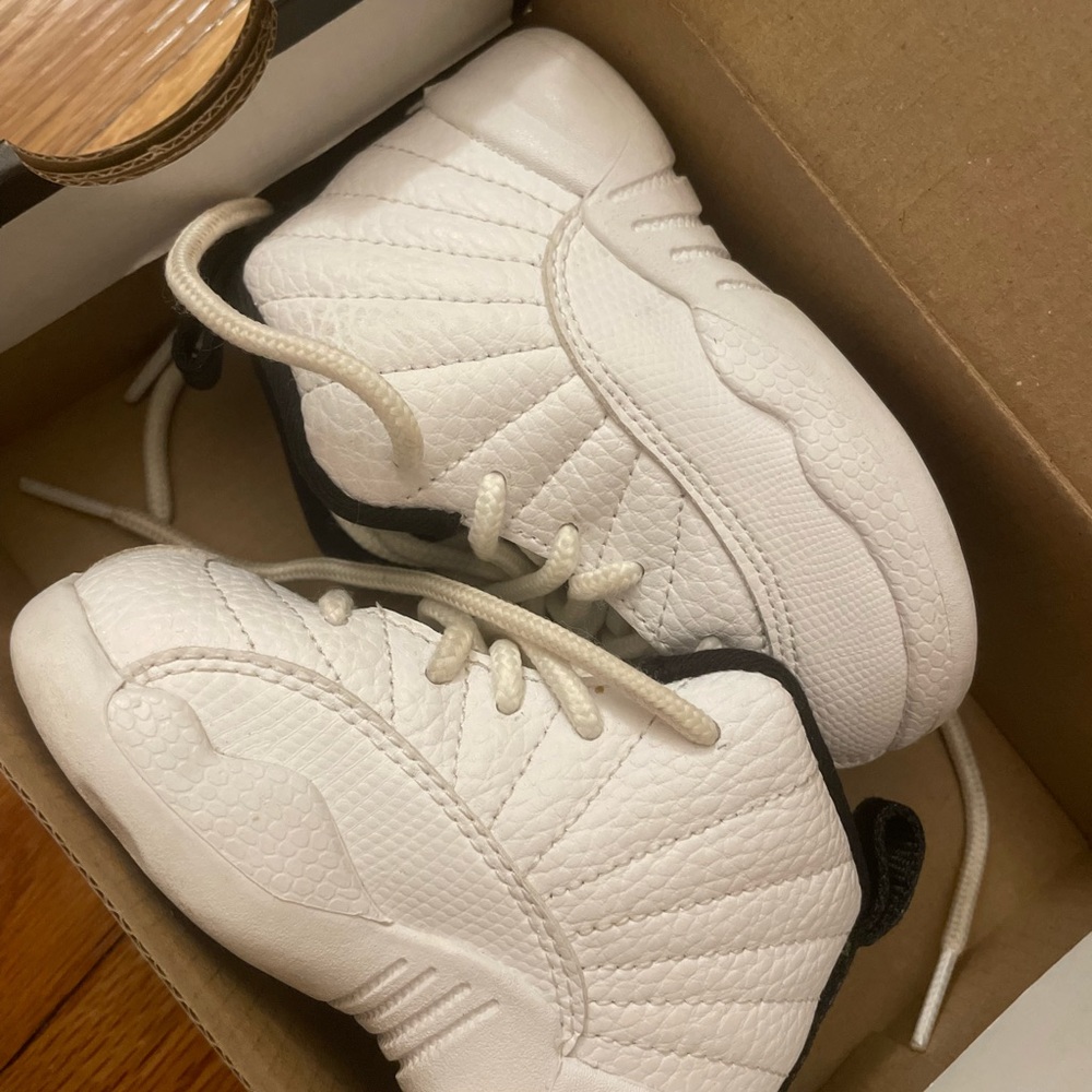 Toddler sneakers - Picture 5 of 16